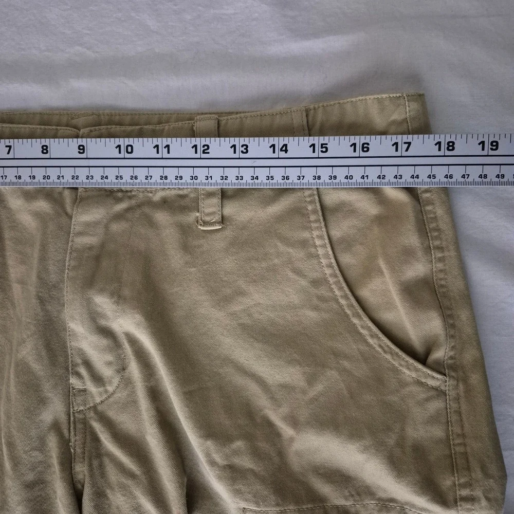 True Religion Mens Tan Khaki‎ Cotton Cargo Shorts Size 32 G3L9Z8VX02340